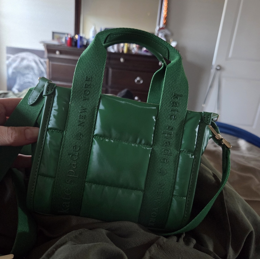 Kate Spade Glossy Green Tote - Picture 5 of 6